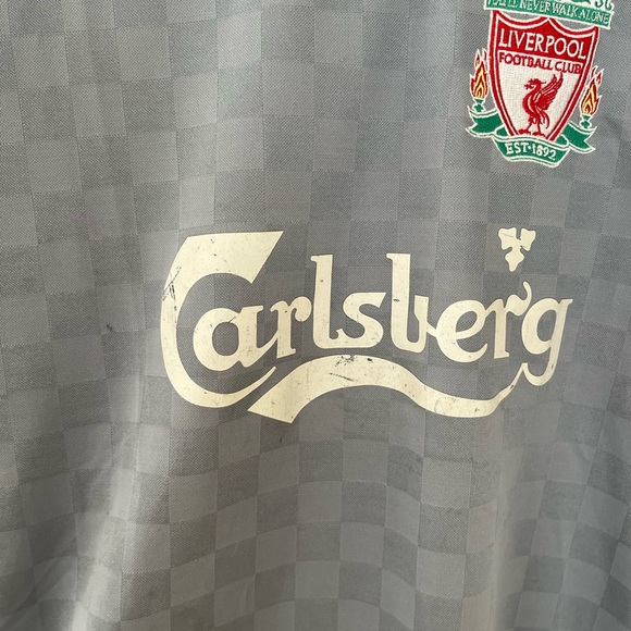 Liverpool Torres soccer jersey - Picture 13 of 13